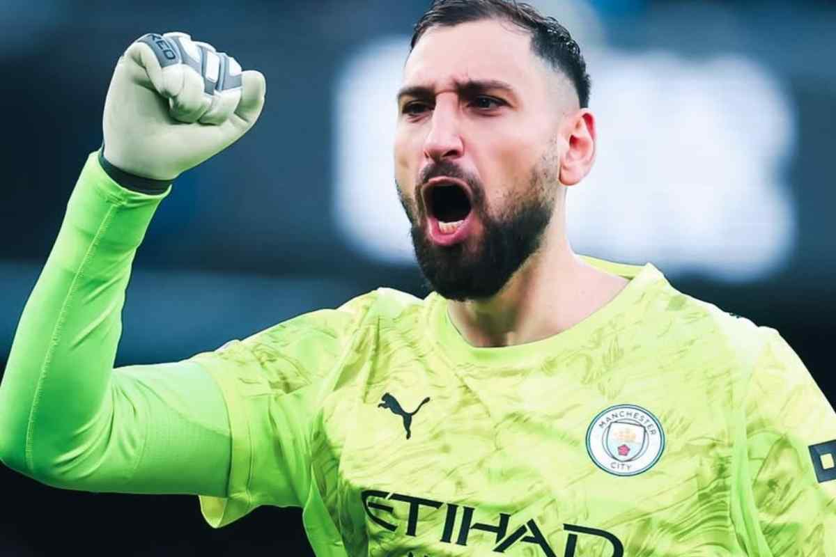 Gigio Donnarumma esulta