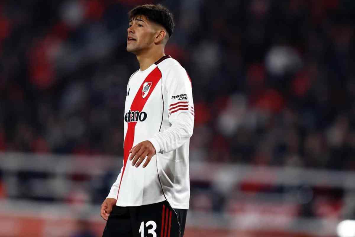Lautaro Rivero in campo con il River Plate
