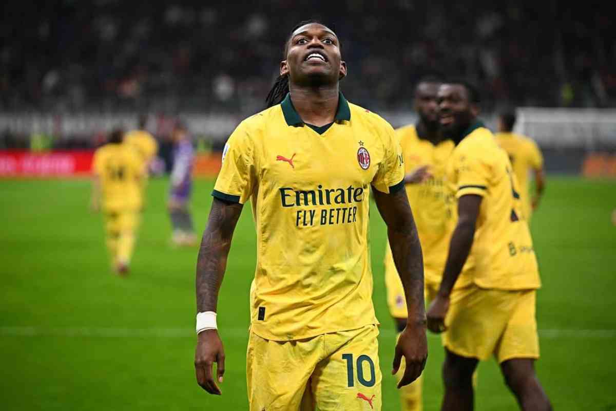 Rafael Leao in campo con il Milan