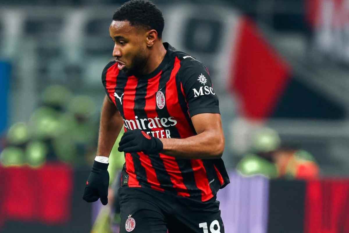 Christopher Nkunku in campo con il Milan