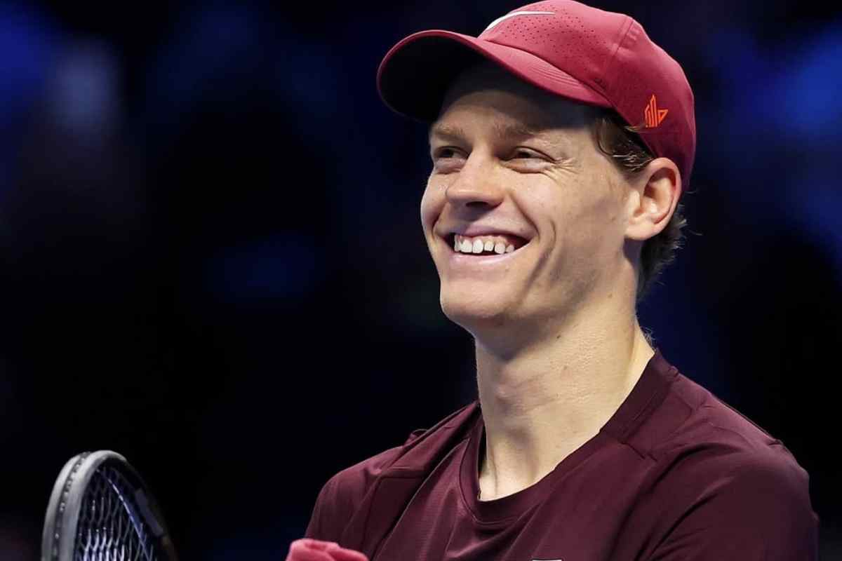 Jannik Sinner sorride 