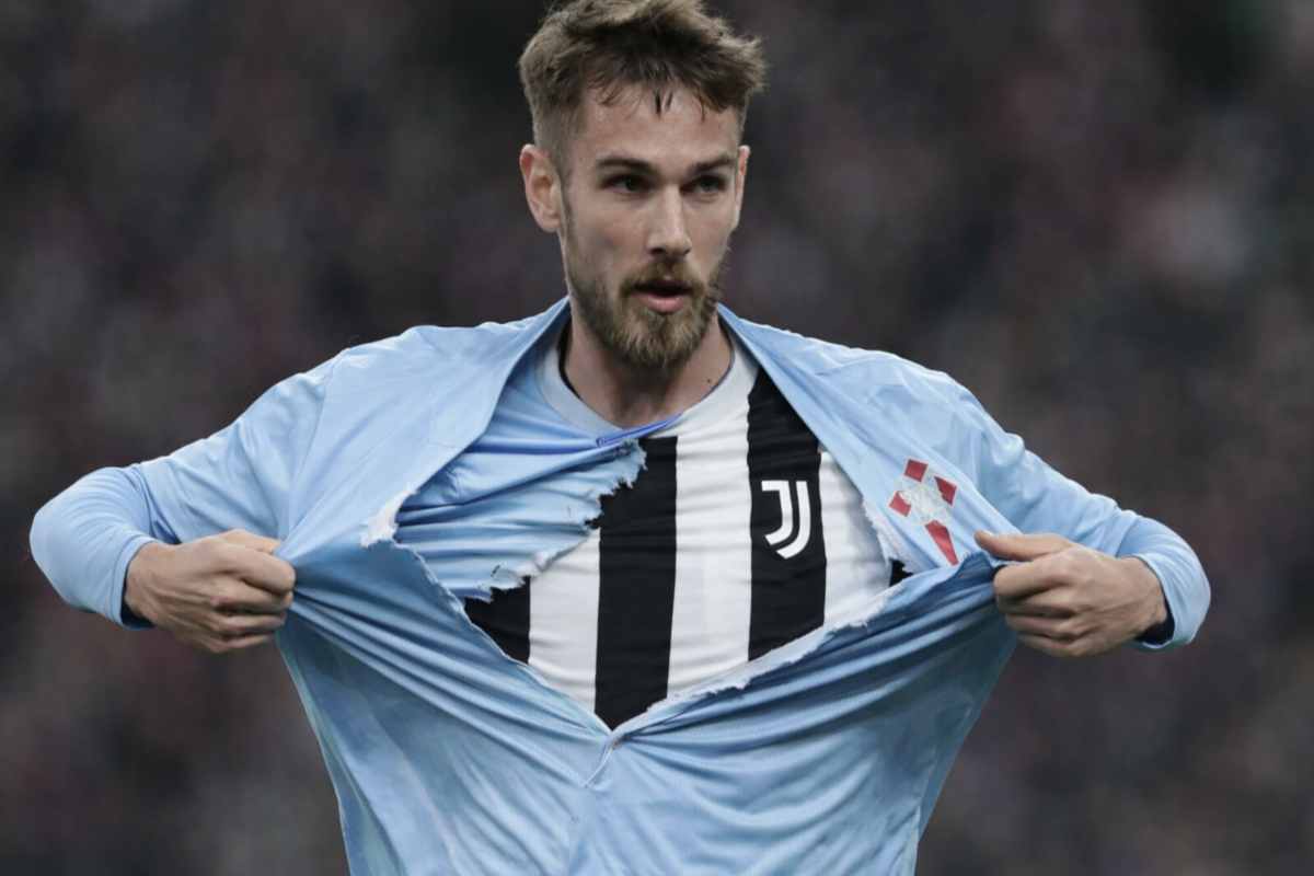 Mingueza con la maglia della Juve, i bianconeri lo vorrebbero a gennaio