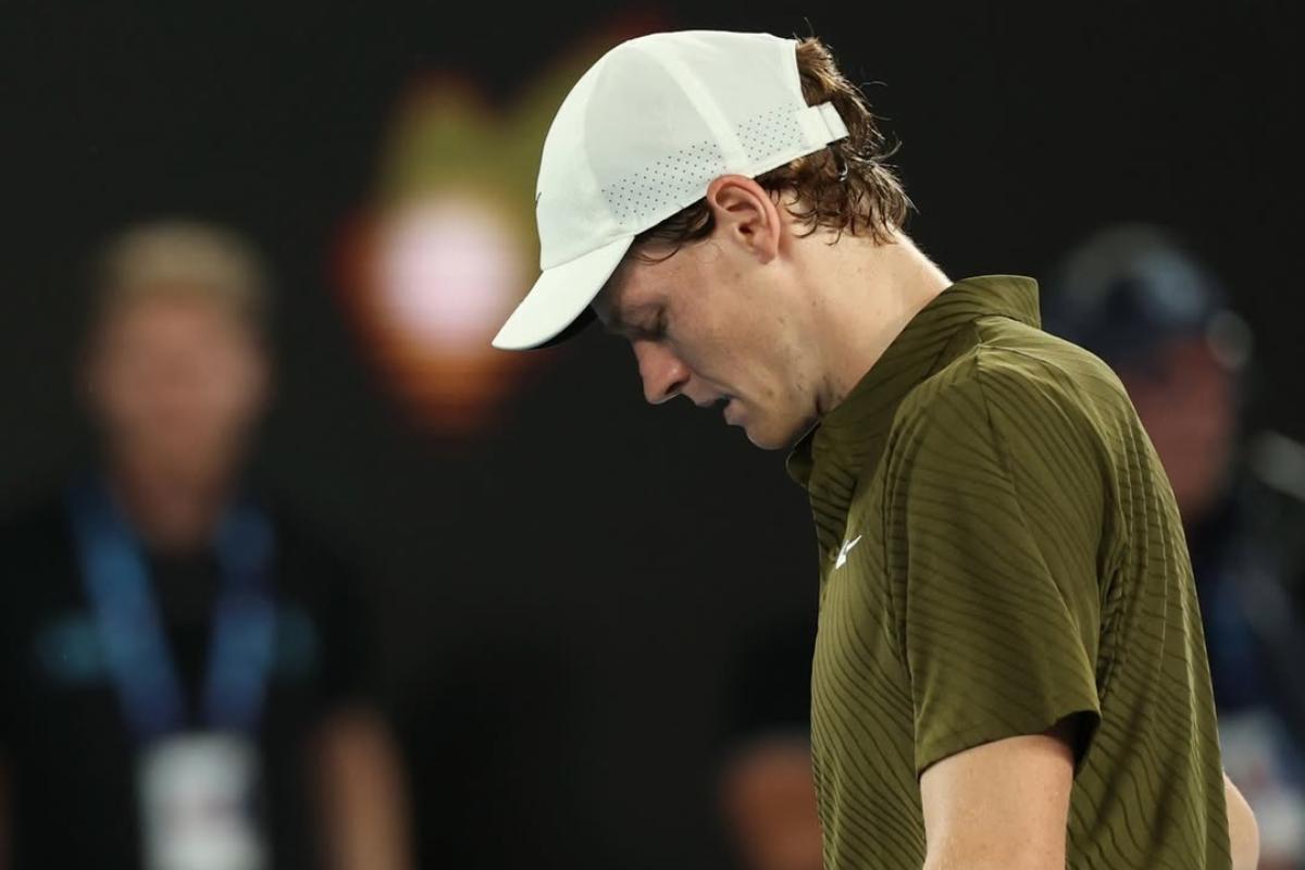 Jannik Sinner crampi