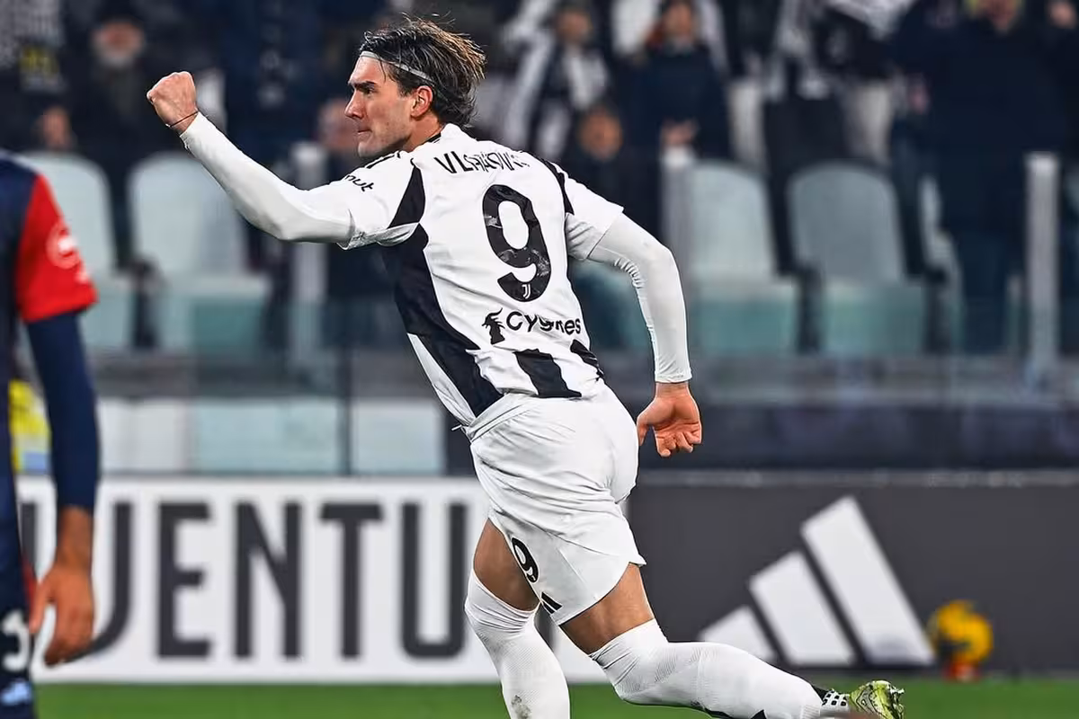 Vlahovic via dalla Juve 